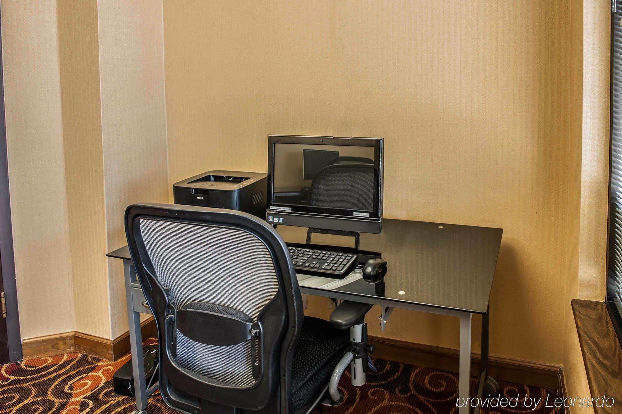 Travelodge By Wyndham Speedway 3* Indianápolis