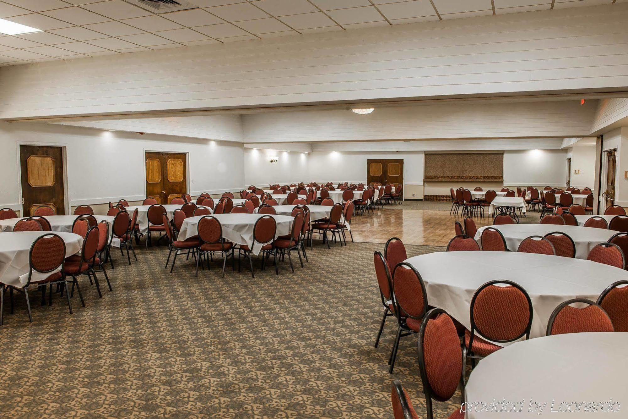 Hotel Travelodge By Wyndham Speedway Indianápolis